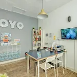 Oyo Life 93097 Apartemen Gateway Pasteur By Kaisar Room