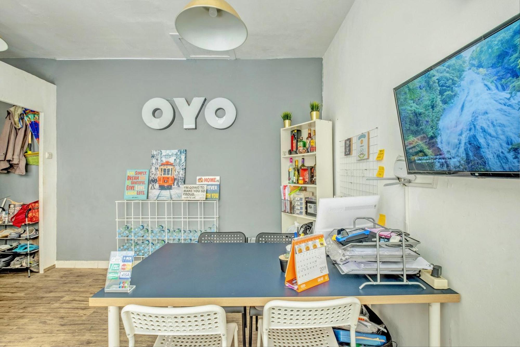 Hotel Oyo Life 93097 Gateway Pasteur By Kaisar